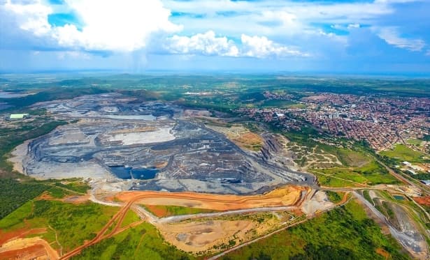 Kinross produz 512 mil onças do metal e lucra US$ 530,7 milhões no trimestre