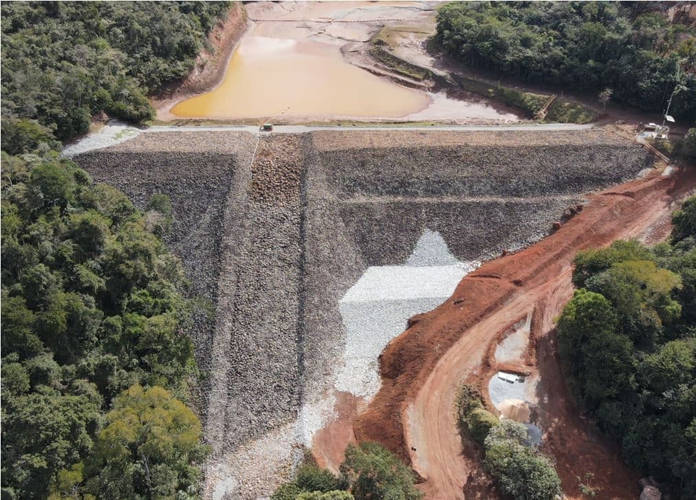 Estrutura da mina Brucutu tem DCE positiva