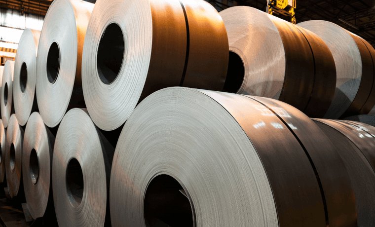 Usiminas atribui prejuízo à concorrência do aço importado