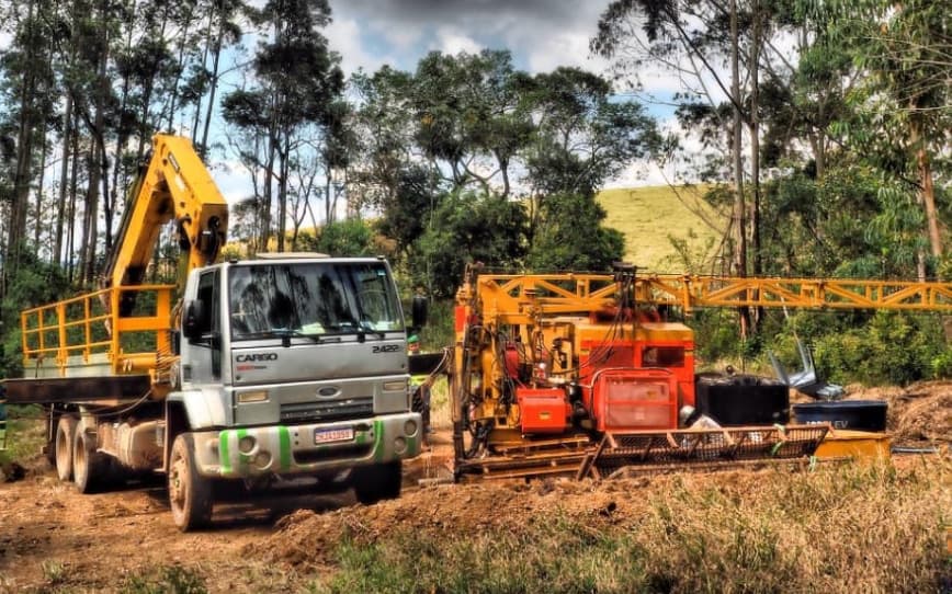 Australiana Viridis faz grande descoberta de argila iônica em Poços de Caldas