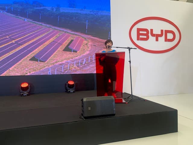 Com novo laboratório, BYD visa desenvolver suprimento local de silício
