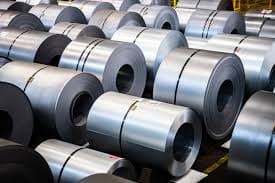 Produção mundial cai 4,4% em janeiro de 2025