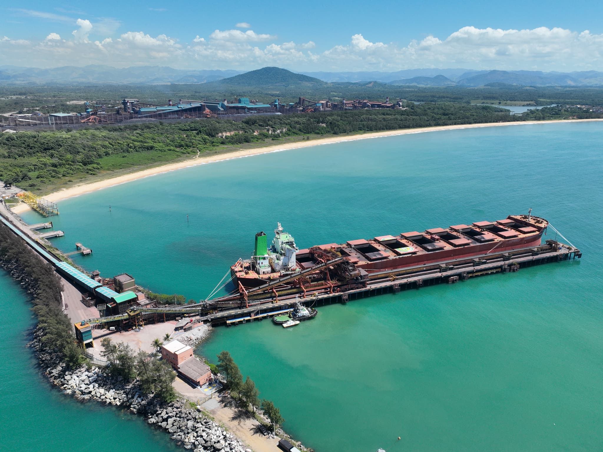 Tecnologia melhora processo de amarração de navios em Ubu