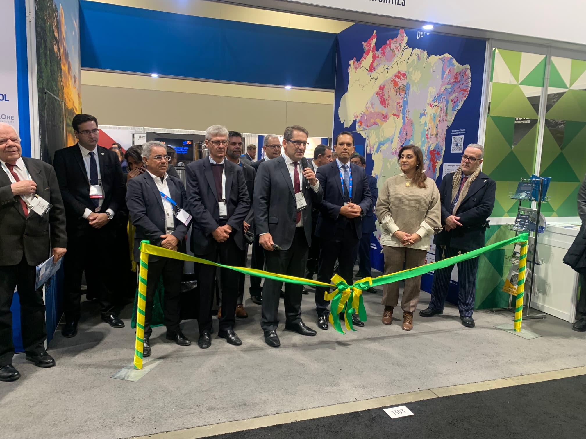 Mais de 27 mil pessoas vão a Toronto explorar perspectivas de negócios em mineração