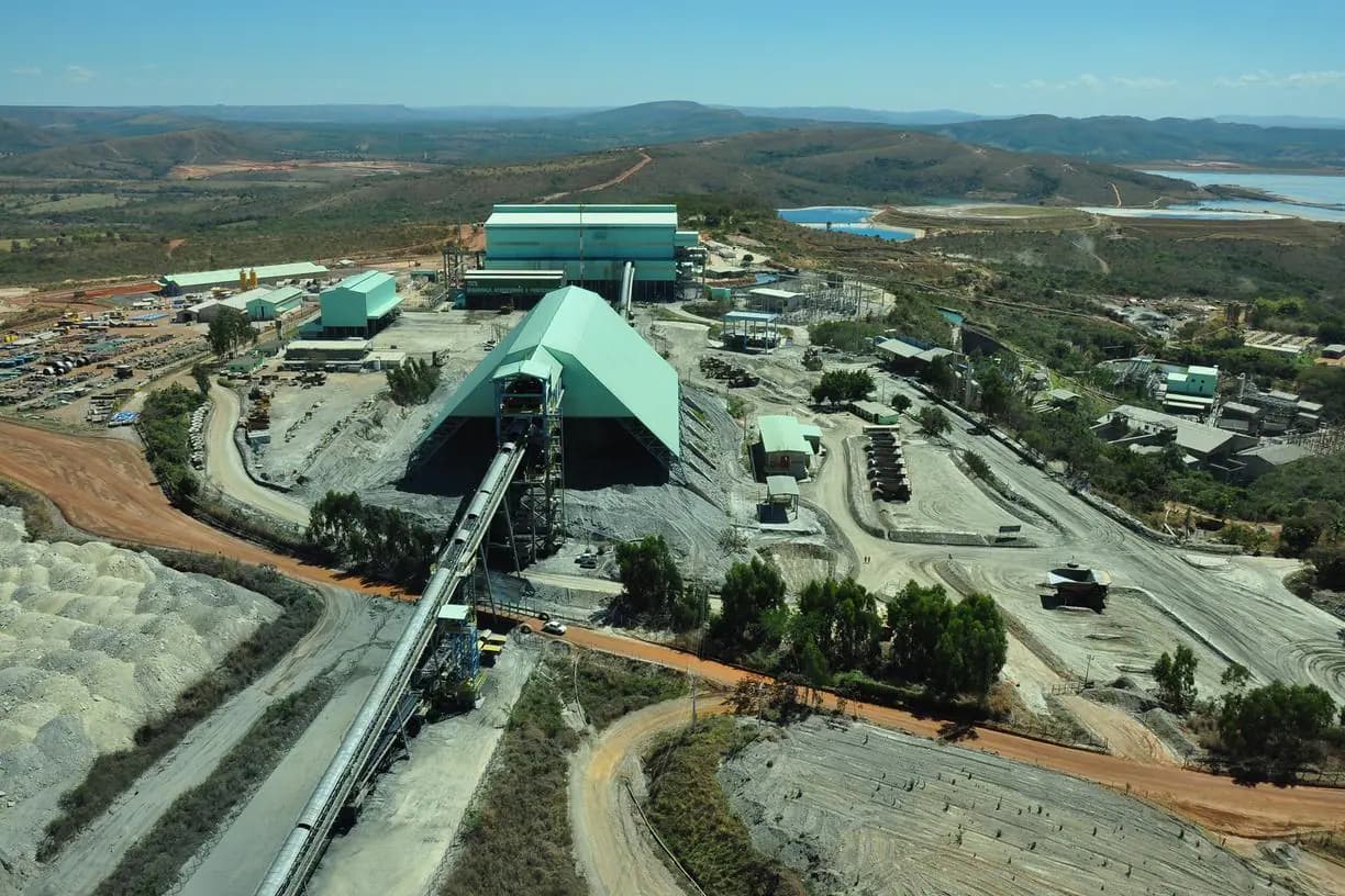 Produção de ouro cai 4% no terceiro trimestre