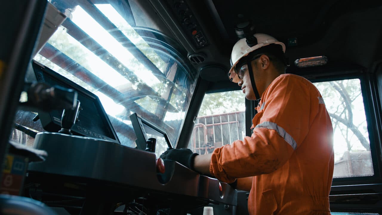 LHG Mining oferece 27 vagas para operadores em Corumbá