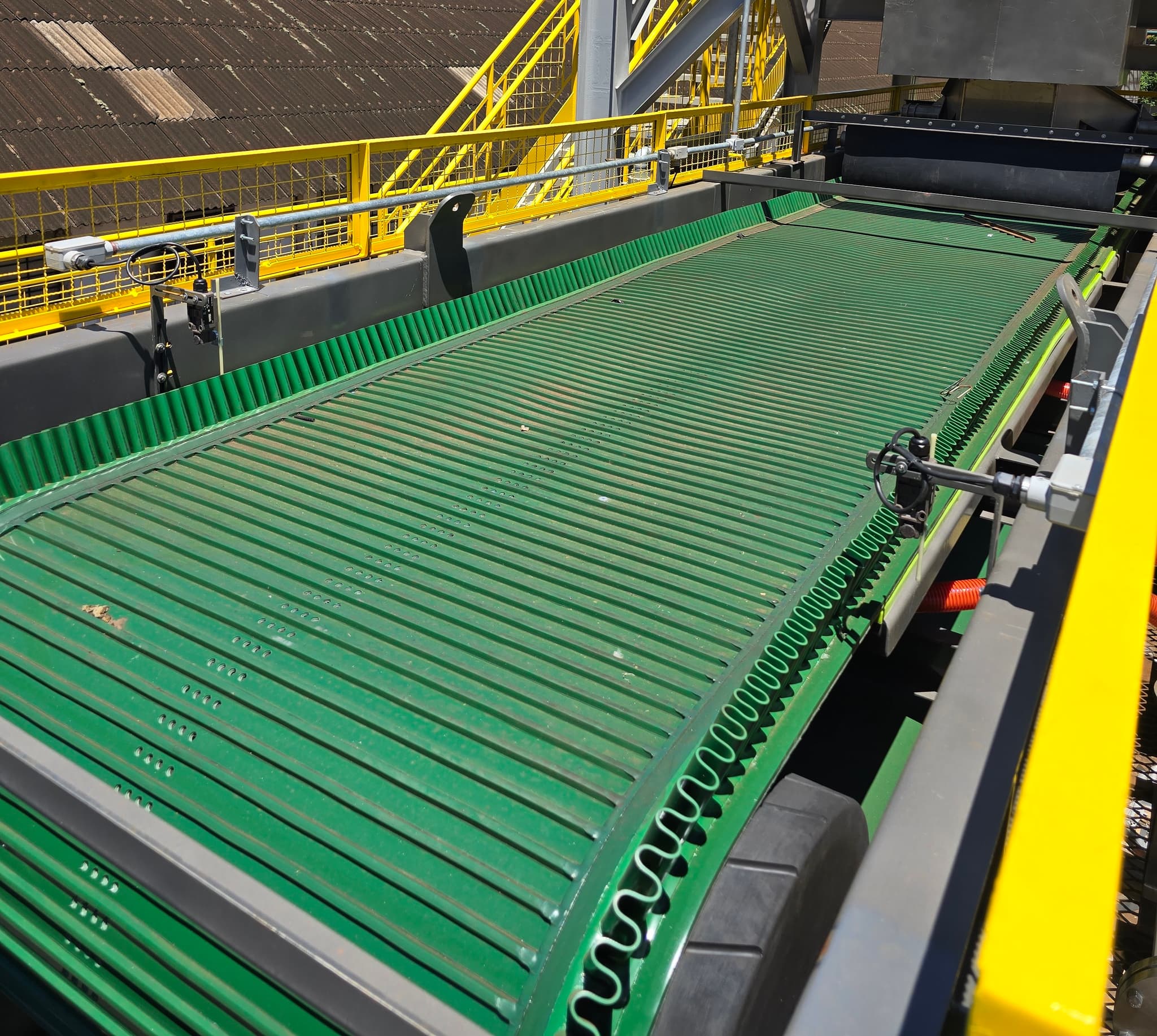 Progt lança nova esteira de PVC para filtração