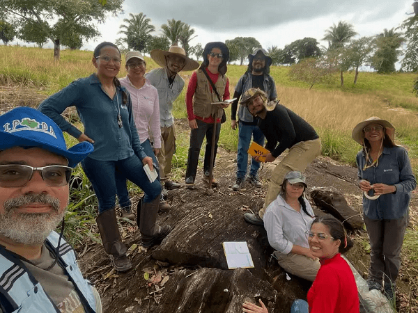 Pesquisa realiza mapeamento geológico para combater mineração ilegal