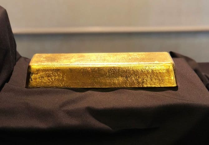 Preço do ouro pode chegar a US$ 4 mil a onça, segundo analistas