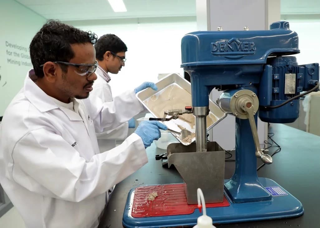 Centro de Competência para a Descarbonização Mineral