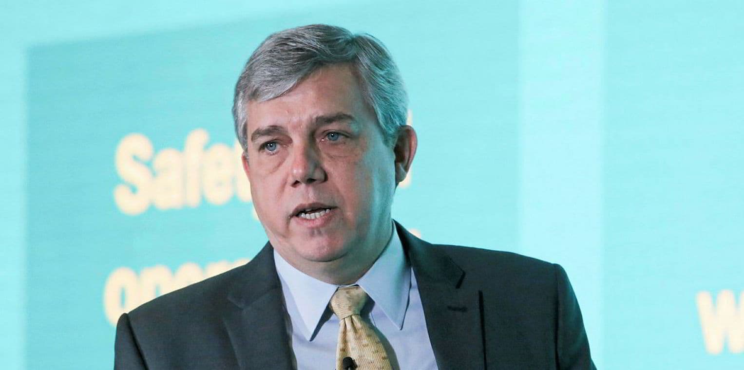 Recompra de até 500 milhões de ações