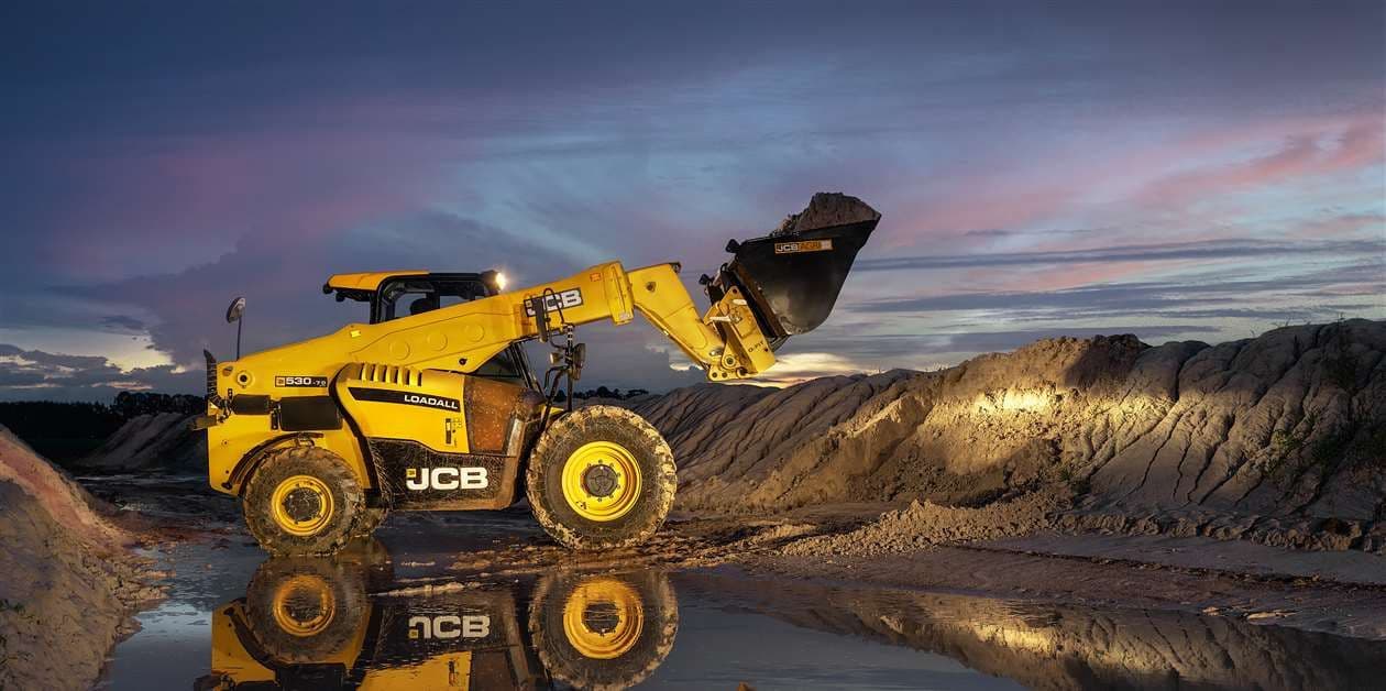 JCB amplia portfólio com dois modelos Loadall