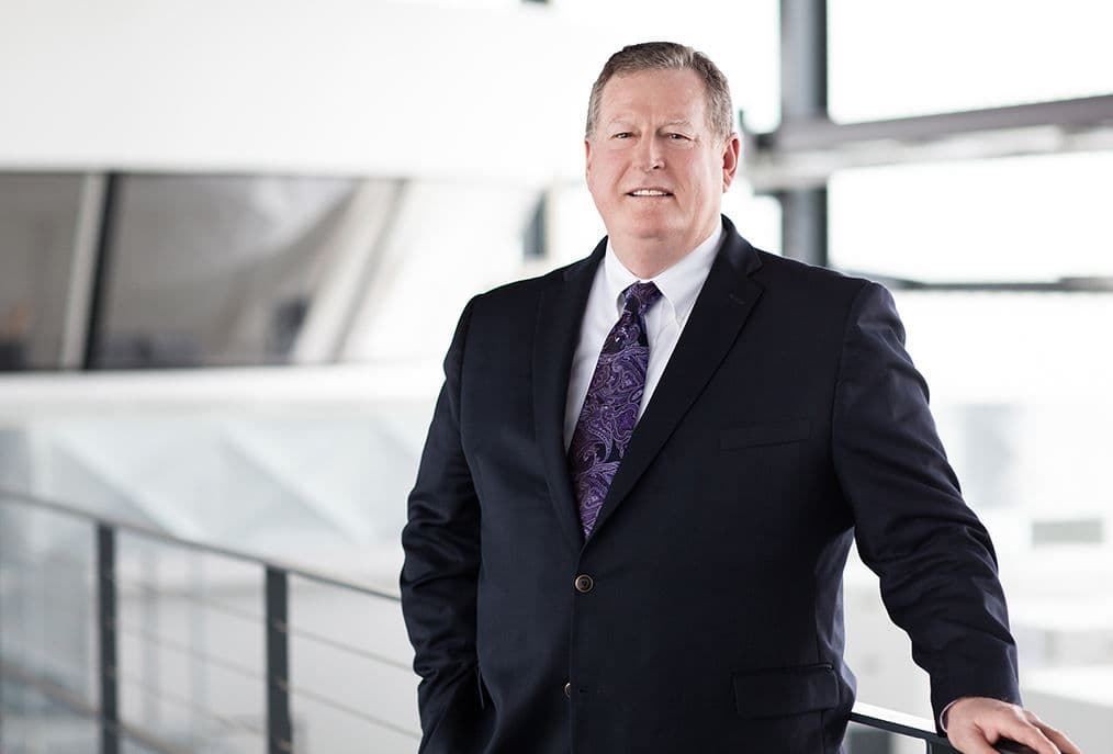 Stephen Prince assume presidência da LCE