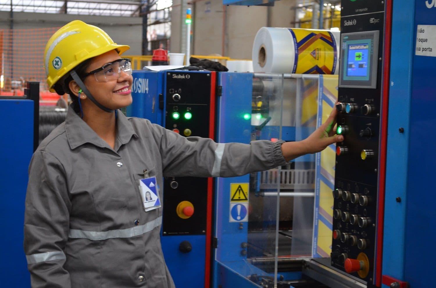 Alubar oferece vagas para unidade no Pará