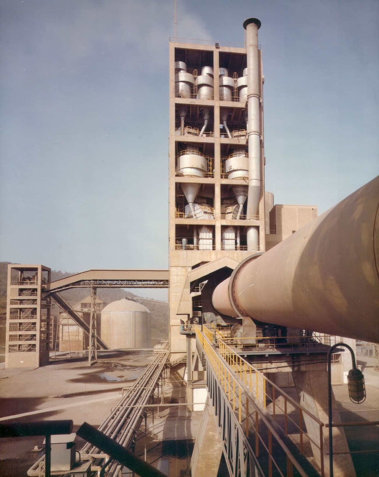 Amortização parcial de US$ 180 milhões em debêntures