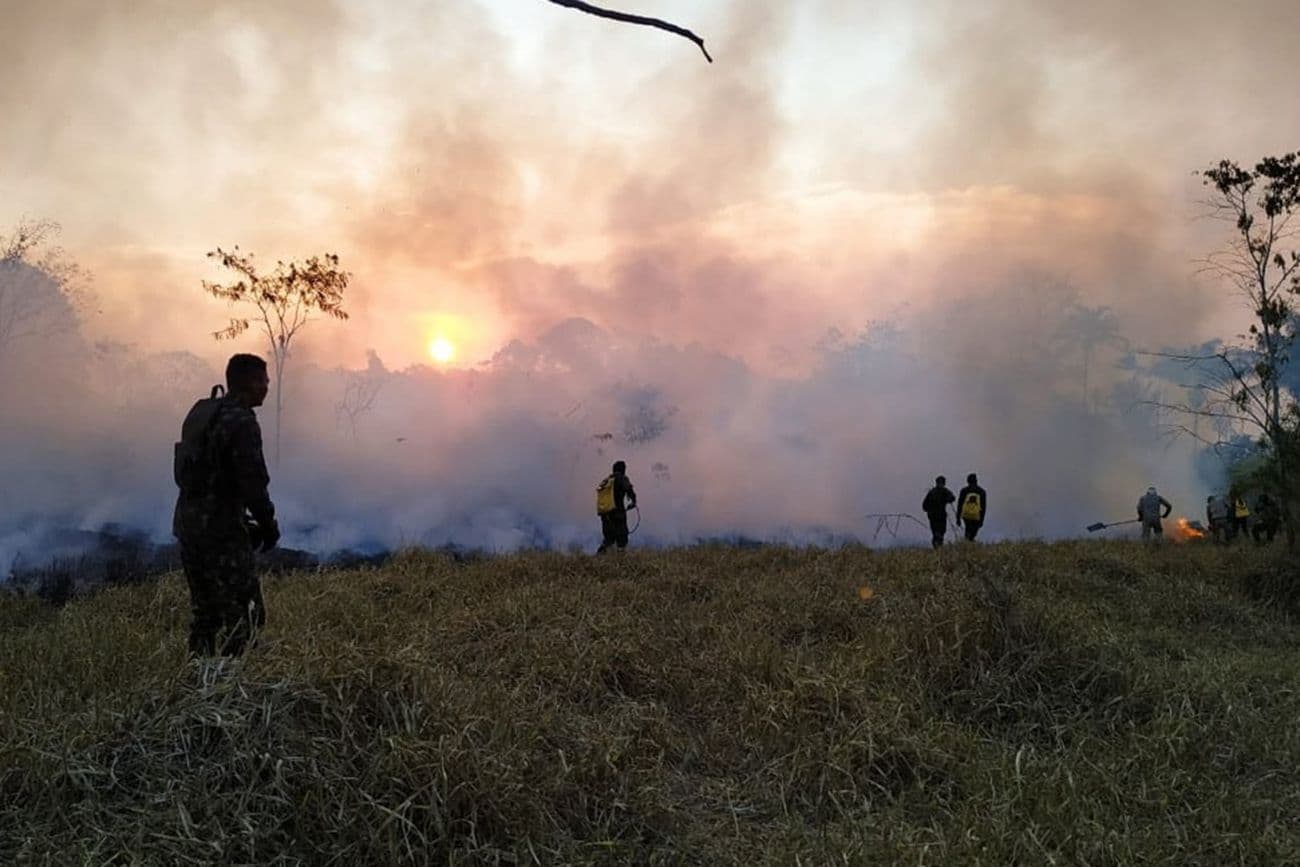 Ajuda no combate a incêndios em Marabá