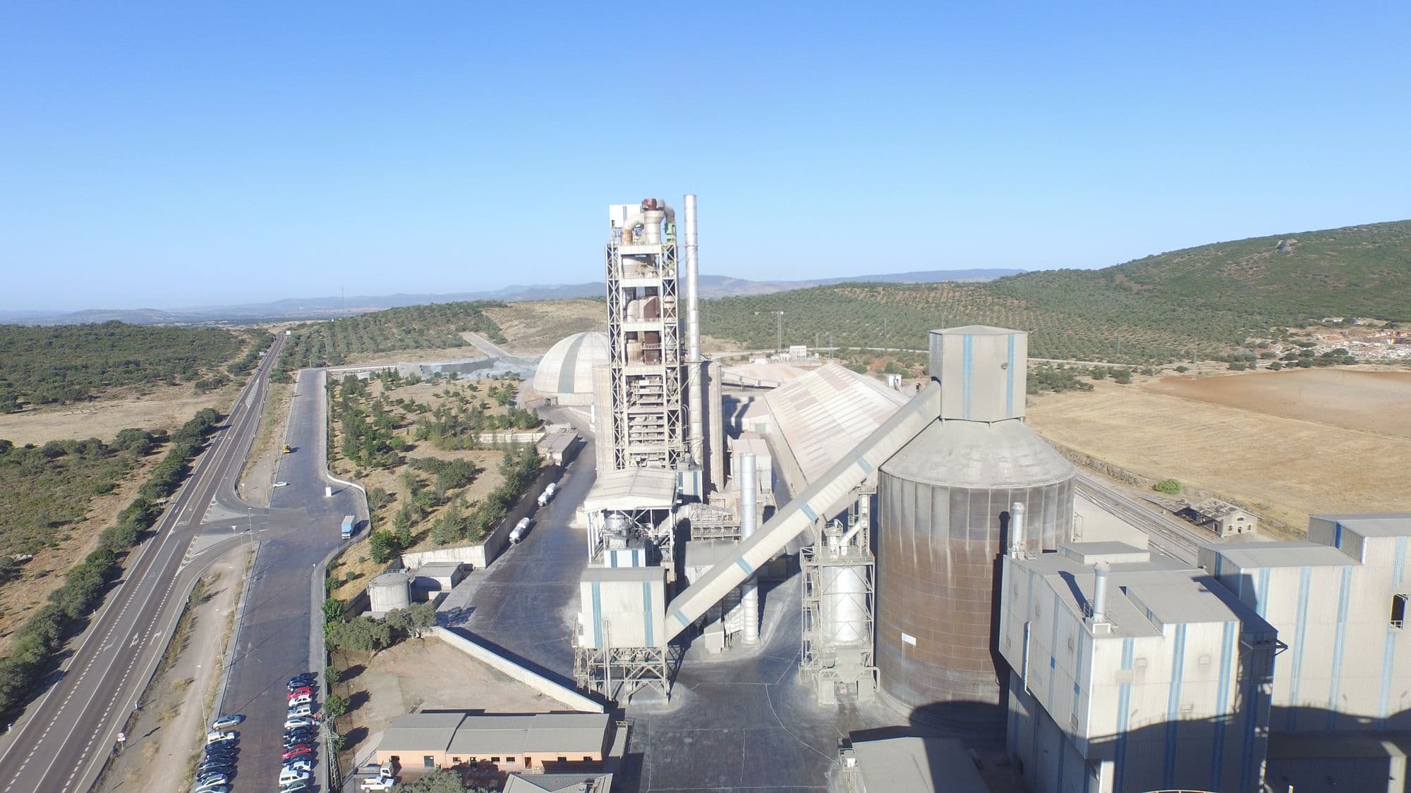 Votorantim compra espanhola Cementos Balboa