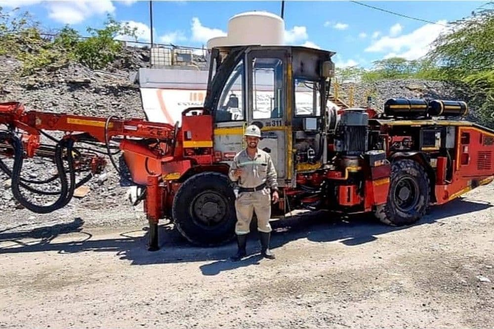 Dois empregados feridos fatalmente nas operações