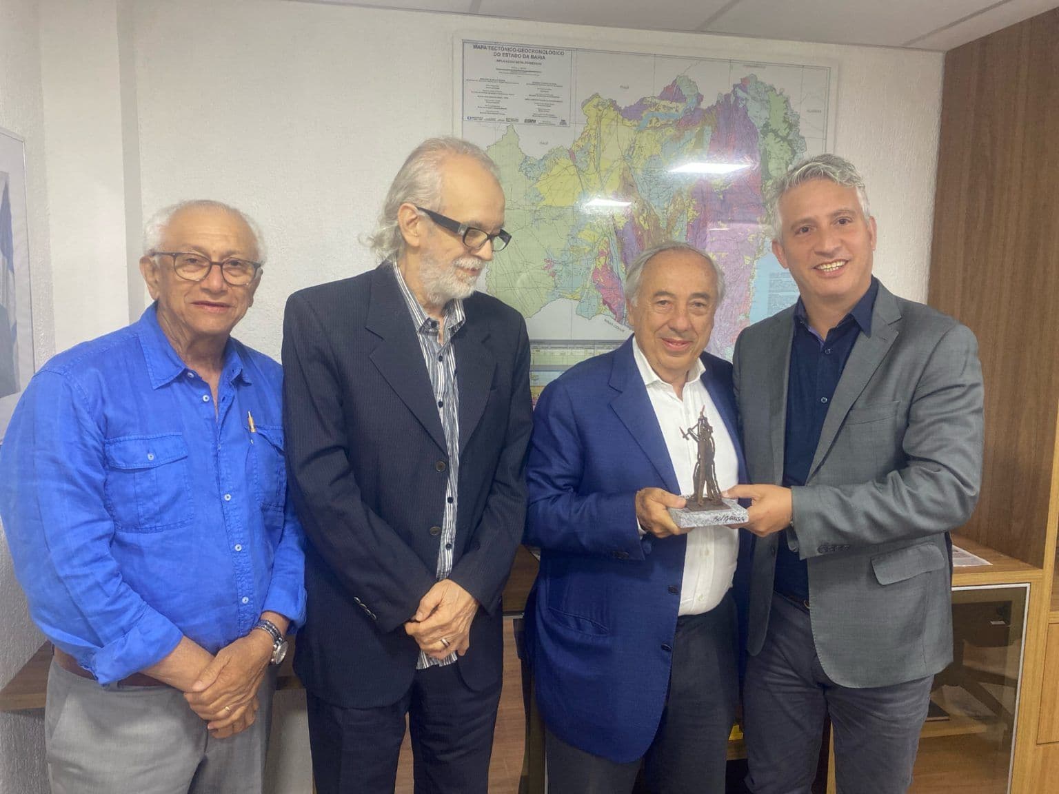 Galvani confirma investimentos de R$ 340 milhões em Irecê