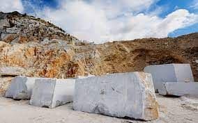 Exportações caem em receita e volume até maio