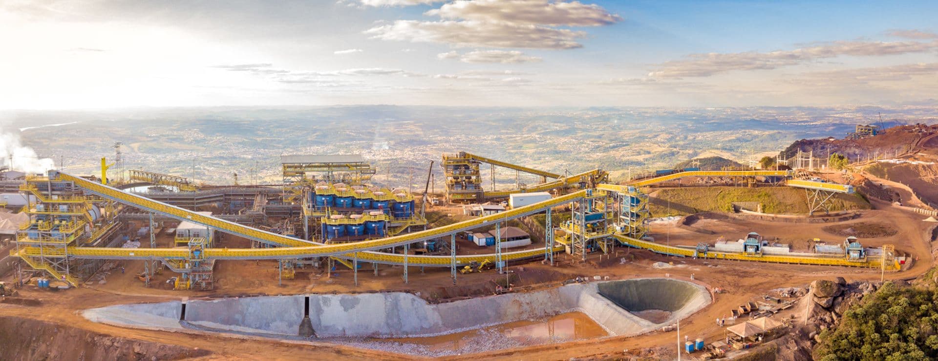 Morro do Ipê e Porto Sudeste estão à venda por US$ 5 bilhões