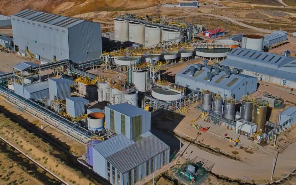 Produção atinge 221 mil onças de ouro em 2025