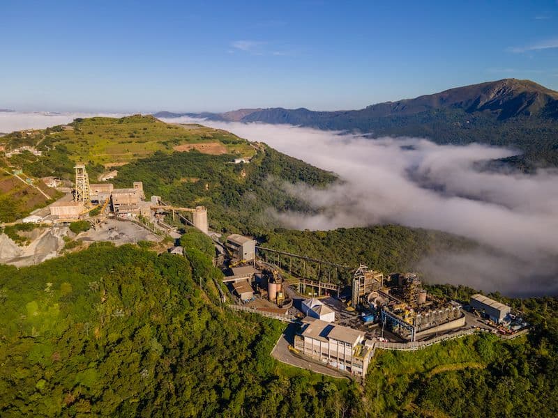 AngloGold Ashanti acelera geração de caixa e reforça protagonismo do Brasil